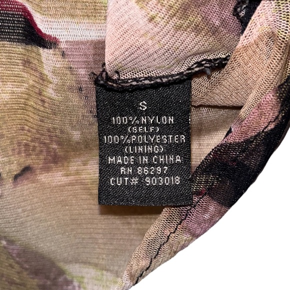 NWOT BCBGMAXAZRIA Sheer Black and Cream Print Oversized Flowy Top Size Small - Picture 6 of 12